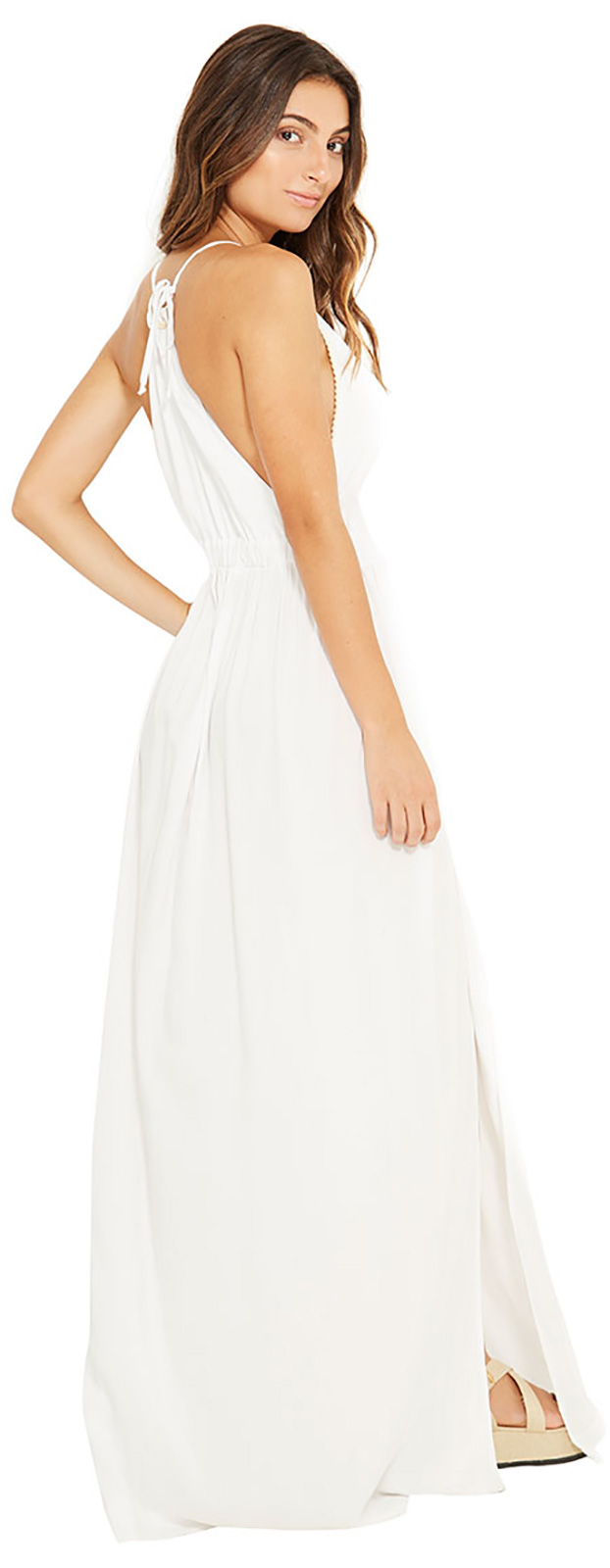 vestido branco longo com fenda lateral